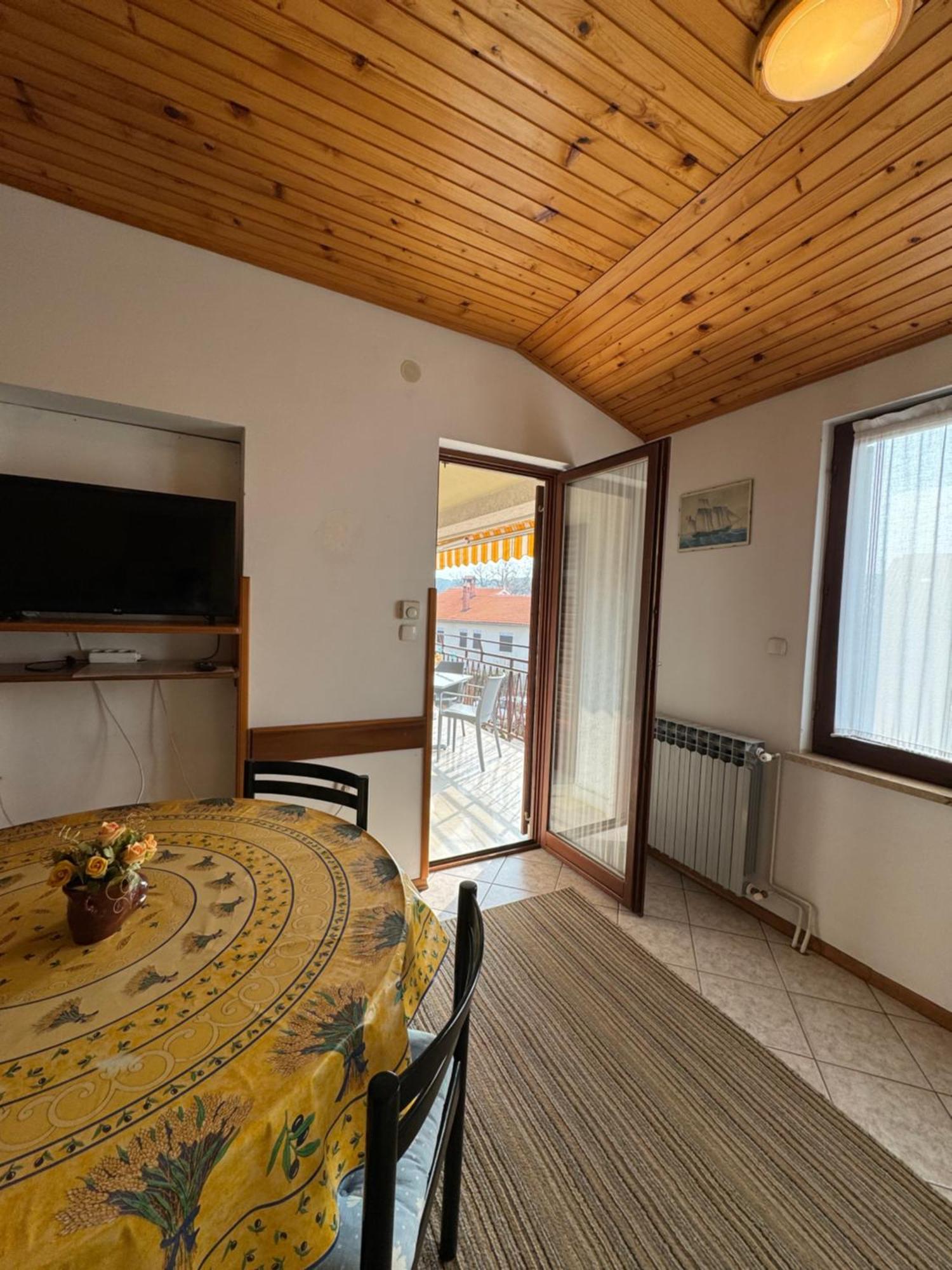 Apartman Bruna 2 *